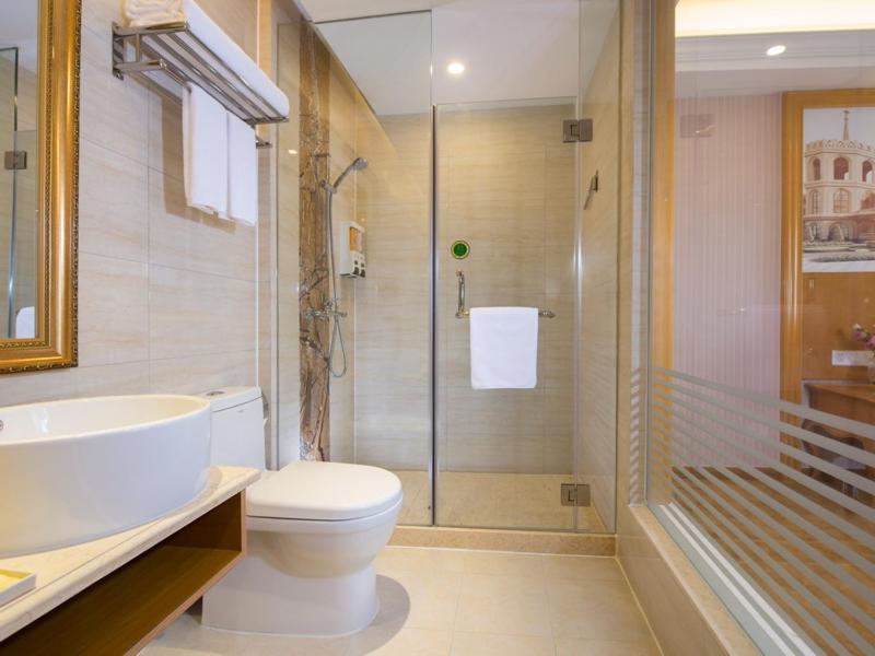Vienna Classic Hotel Shenzhen Bantian Wuhe Avenue Dış mekan fotoğraf