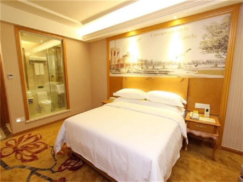 Vienna Classic Hotel Shenzhen Bantian Wuhe Avenue Dış mekan fotoğraf