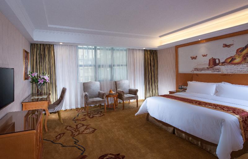 Vienna Classic Hotel Shenzhen Bantian Wuhe Avenue Dış mekan fotoğraf