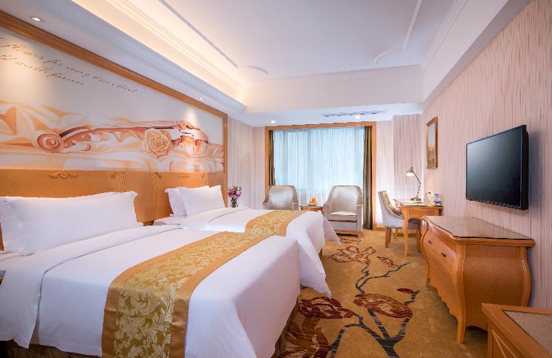 Vienna Classic Hotel Shenzhen Bantian Wuhe Avenue Dış mekan fotoğraf